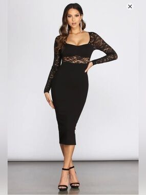 Windsor, Black Lace-Sleeve Bodycon Dress - Elegant Evening Wear